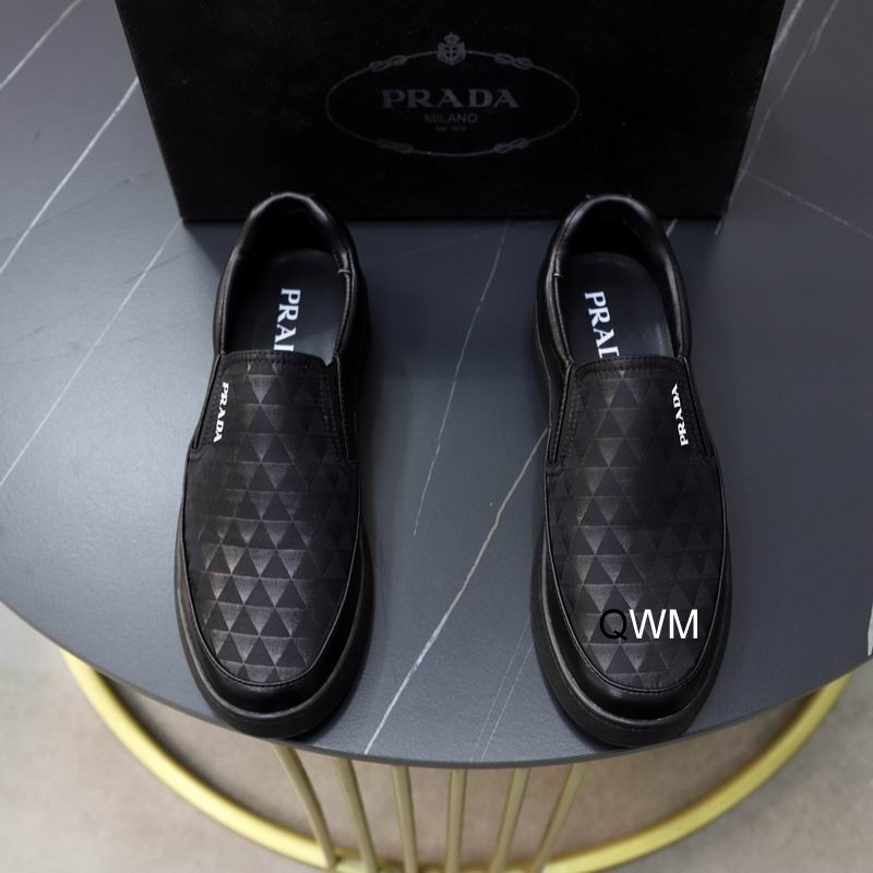 Prada Men's Shoes 821